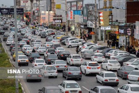 ترافیک نیمه سنگین در 2 محور /بارش باران در جاده چالوس و محورهای استان البرز