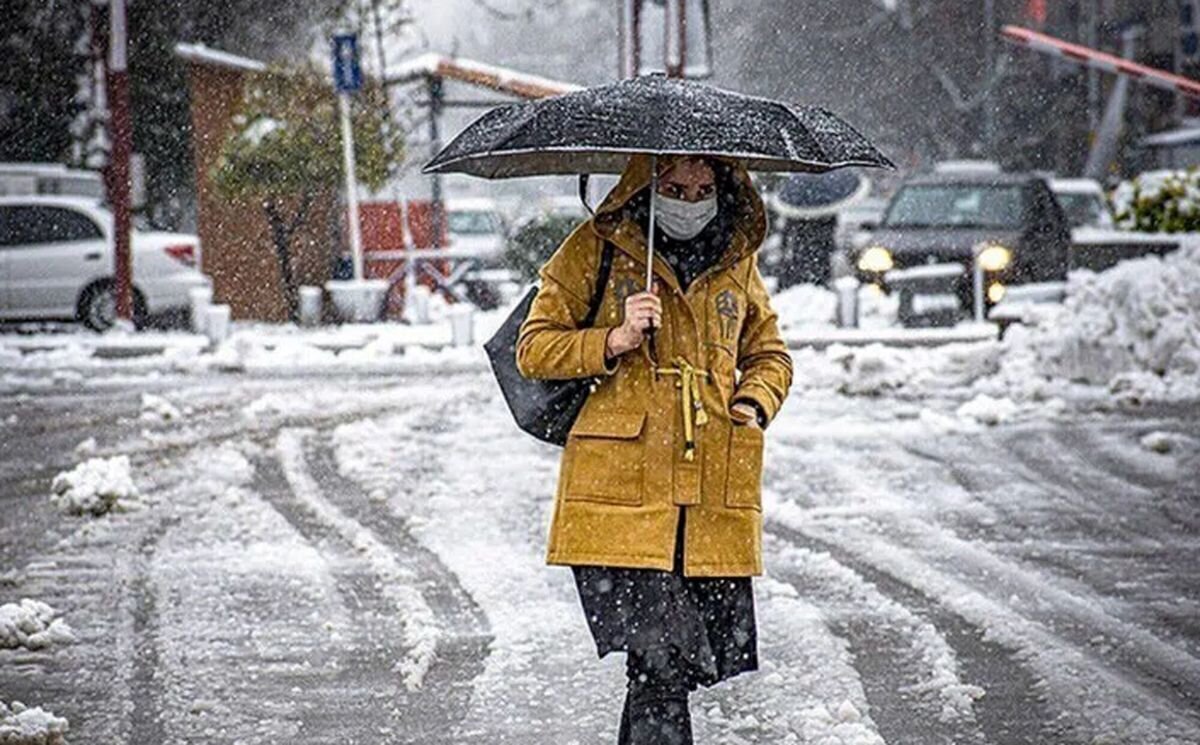 هشدار بارش برف و باران در ۲۹ استان؛ توصیه‌هایی برای تردد در روزهای برفی